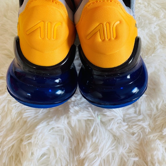 Nike Air Max 270 - Picture 4 of 8